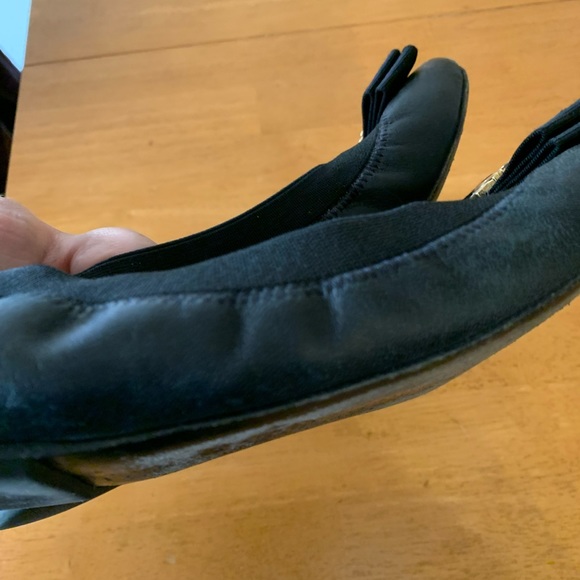 Tory Burch Flats - Picture 4 of 6